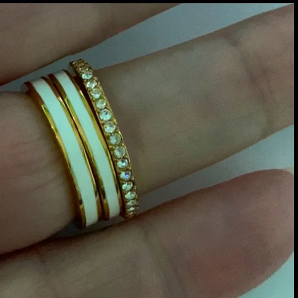 Henri Bendel Gold and White Chevron stackable three Rings - Picture 6 of 9